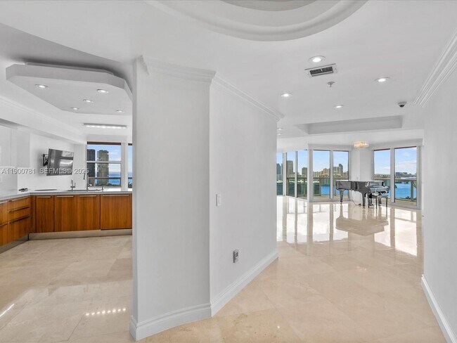 Foto del edificio - 3370 Hidden Bay Dr