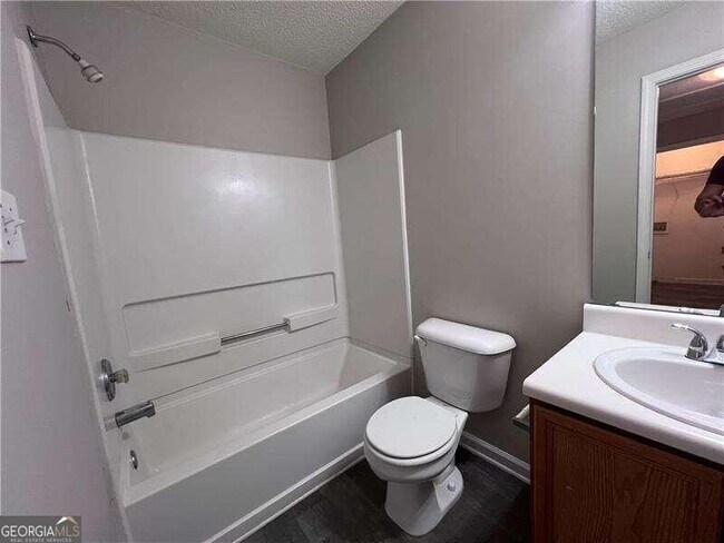 Building Photo - 4932 Wexford Trail
