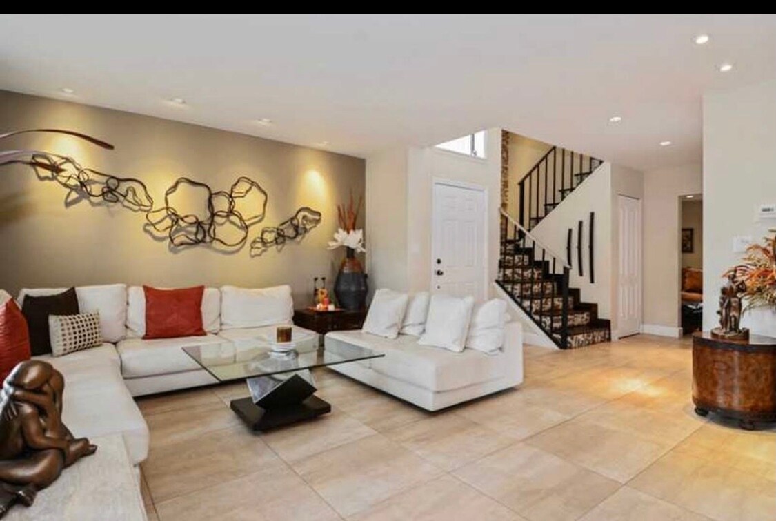 Foto principal - 2991 Lakewood Ln