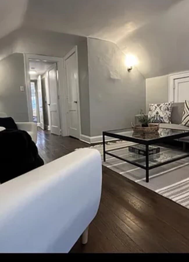 Building Photo - 1347 Highland St