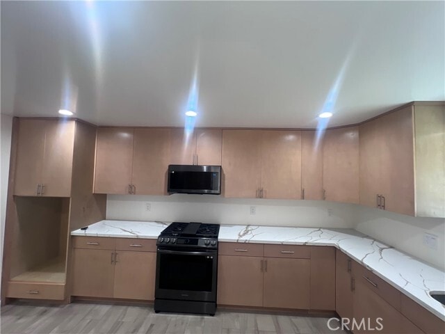 Foto del edificio - 3826 W 111th St