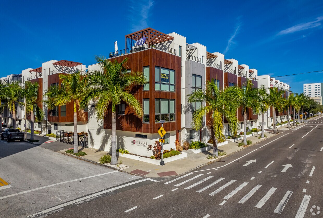 Foto principal - Arlington St. Pete