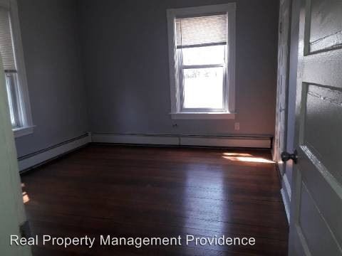 Building Photo - 1034 Mineral Spring Ave