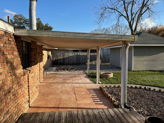 Patio - 2856 Woodbrook Dr