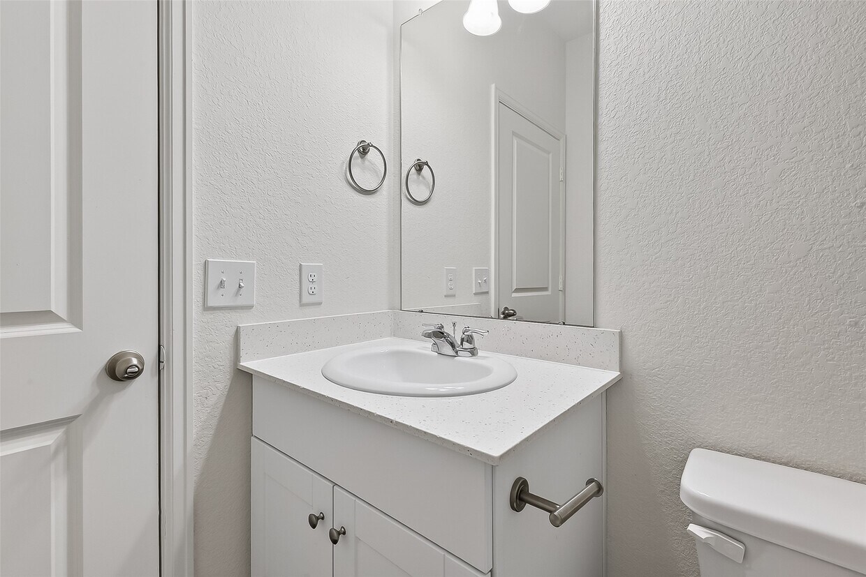 Foto del edificio - 1065 Long Bay Ct