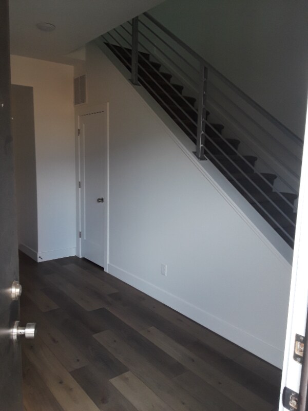 Building Photo - 2190 N 525 W