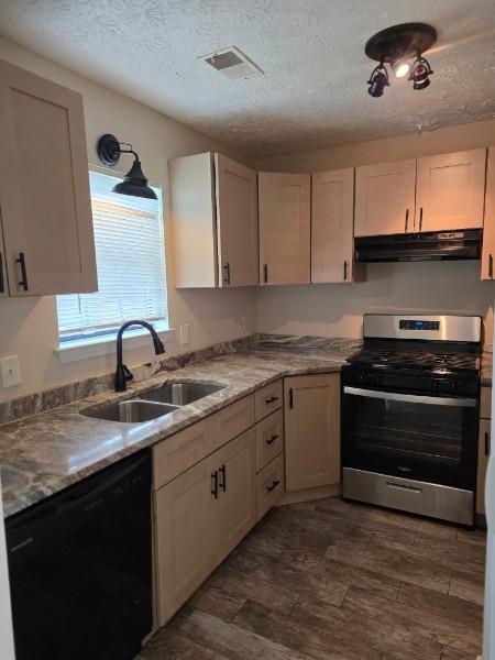 Foto del edificio - 7083 Oakhill Cir