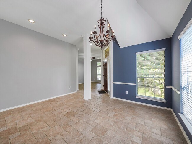 Foto del edificio - 3702 Glenhill Dr