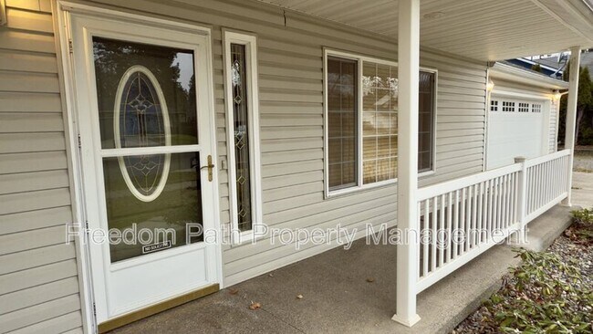 Building Photo - 1181 Elderberry Cir
