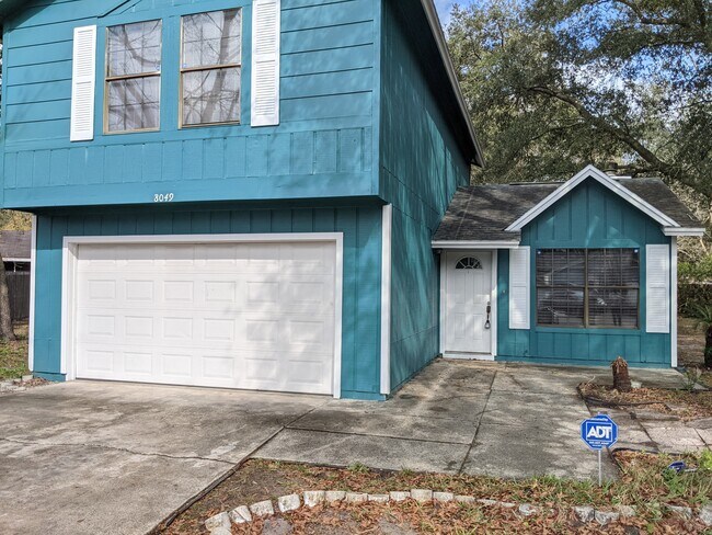Building Photo - 8049 Colonnade Ct E