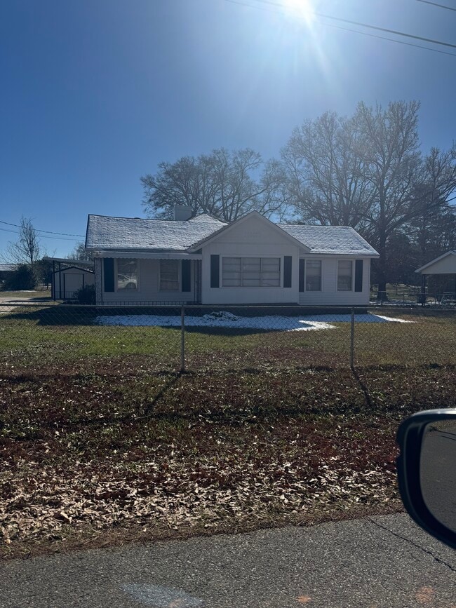 Building Photo - 103 North St