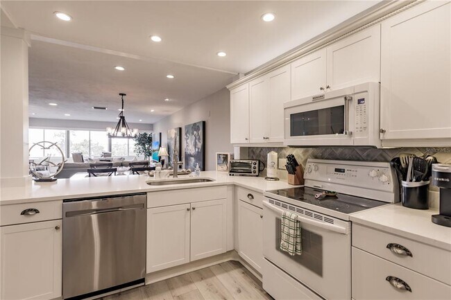 Foto del edificio - 1255 E Peppertree Dr