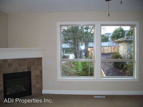 Building Photo - 3913 NW 148th Pl