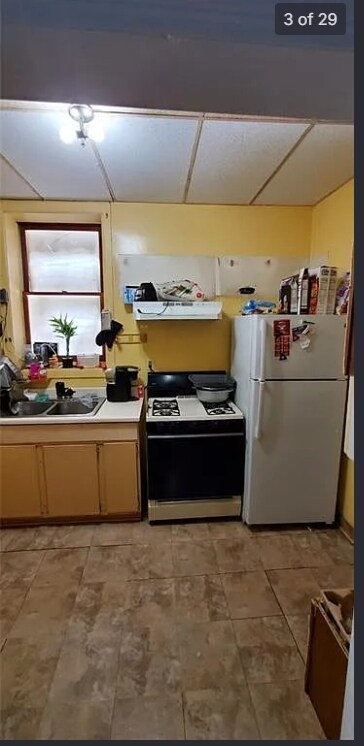 Building Photo - 778 N Clinton Ave