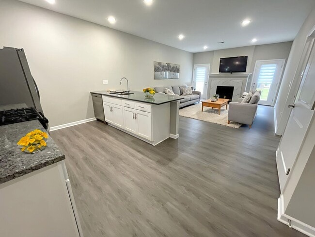 Birch Floor plan - Orchard Grove Apartments