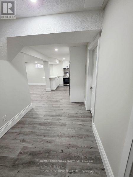 Building Photo - 50 Grandlea Crescent