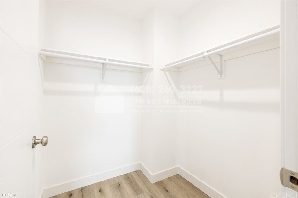 Primary Photo - 4 br, 4 bath Townhome - 4651 1/2 West 18th...