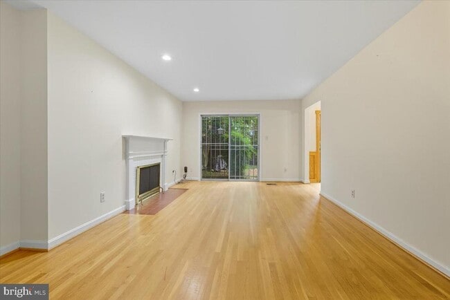 Building Photo - 3742 12th St S