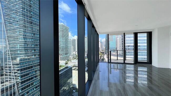 Foto del edificio - 1451 Brickell Ave