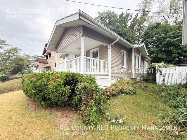 Building Photo - 901 McKinley Ave
