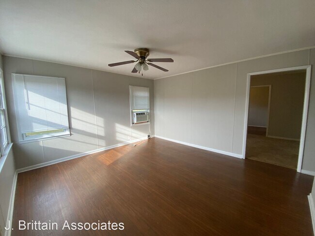 Building Photo - 3 br, 1 bath House - 11968 US HWY 431