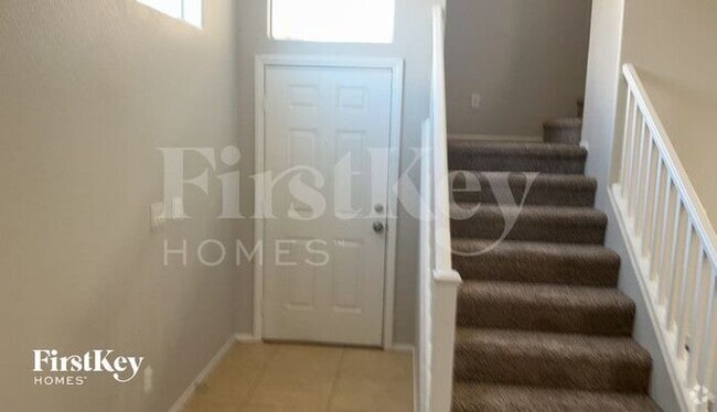 Building Photo - 6476 Hamilton Grove Ave