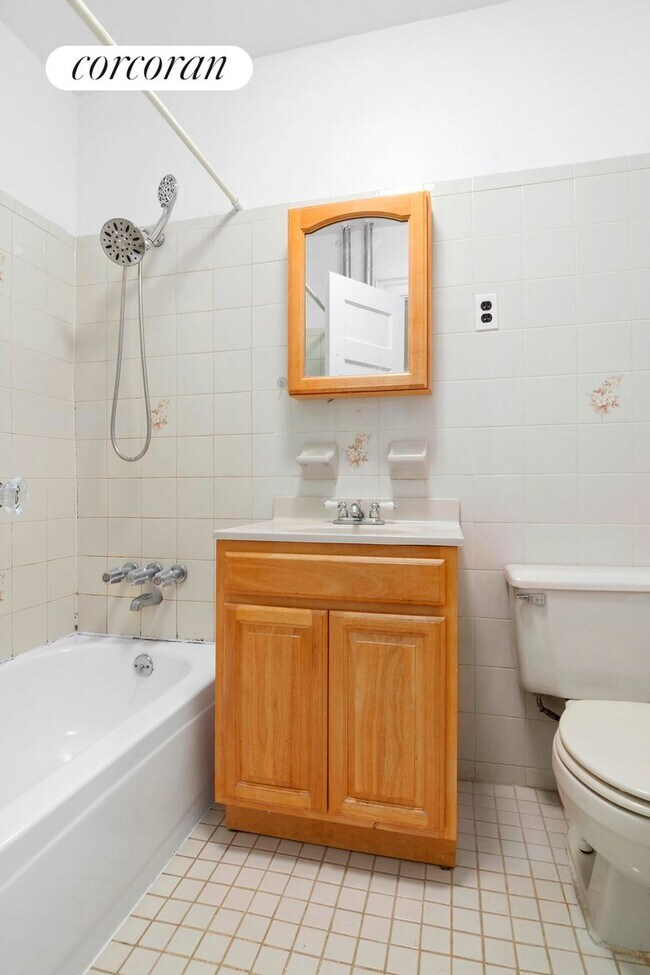 Foto del edificio - 373 E 29th St