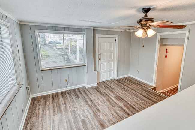 Photo - 706 Chickamauga Ave Apartment