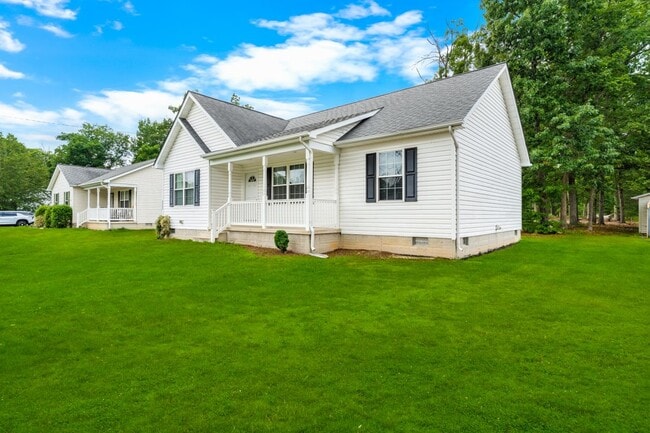 Building Photo - 11102 Greenwell Place