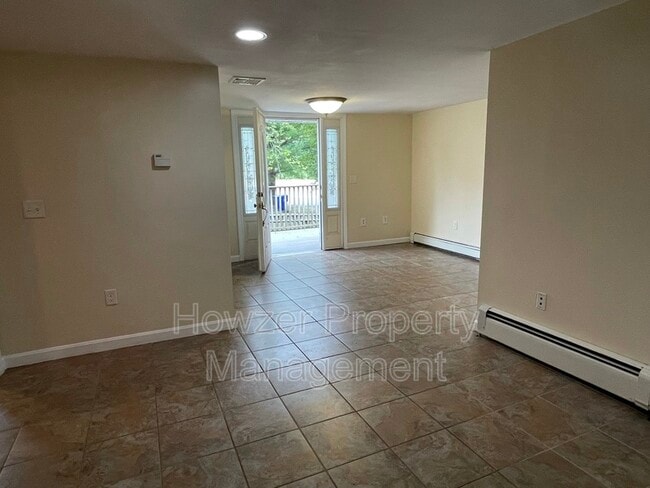 Building Photo - 450 Cape Hwy
