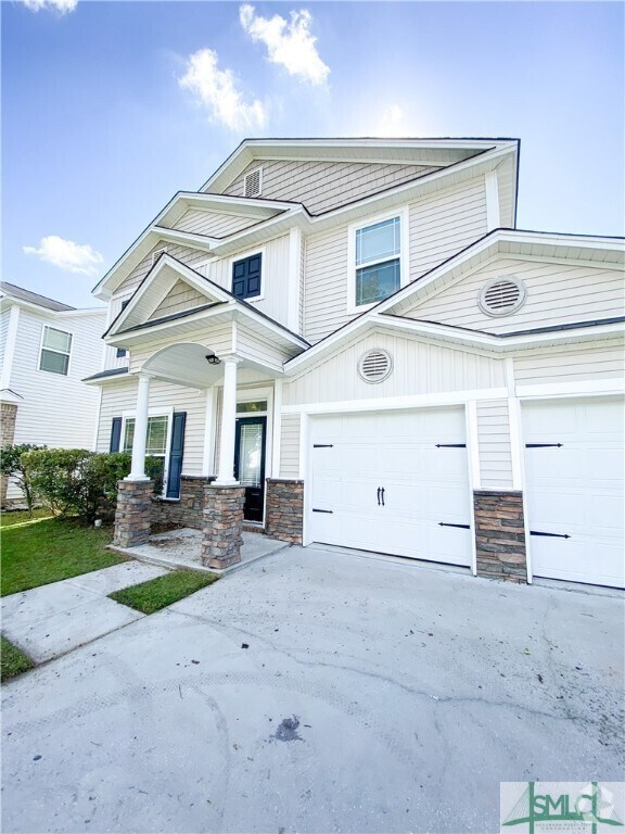 Chapel Park Loft Apartments for Rent Savannah, GA 2 Rentals