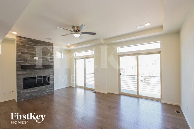 Foto del edificio - 10532 Truckee St