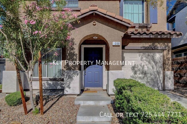 Foto del edificio - COZY 2 BEDROOM 2 1/2 BATH HOME