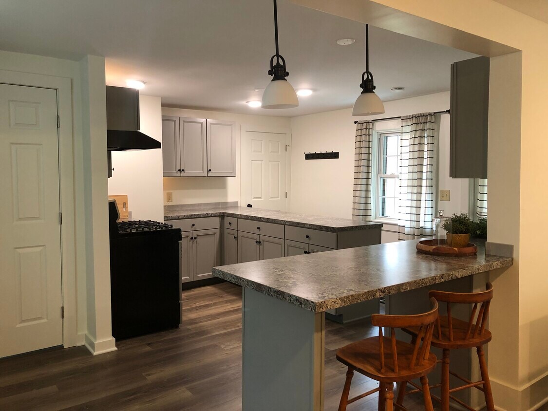 10632 Main St, Clarence, NY 14031 Townhome Rentals in Clarence NY