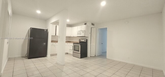 Foto del edificio - 95 NE 41st St