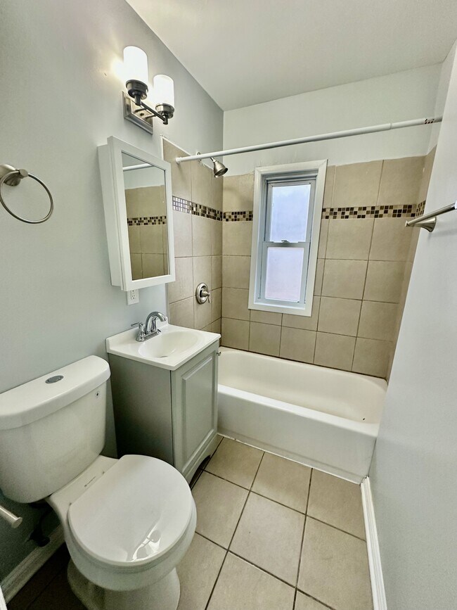 Foto del edificio - 1917 W 21st St