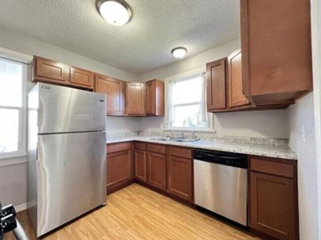 Foto del edificio - 125 38th St NE