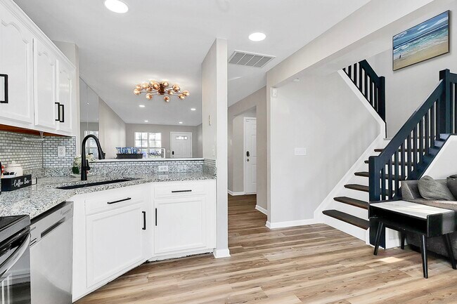 Building Photo - 5953 Prescott Ct