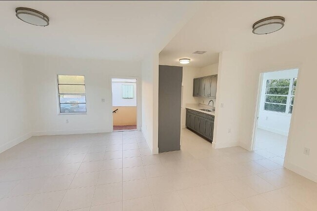 Foto del edificio - 2311 NW 14th St