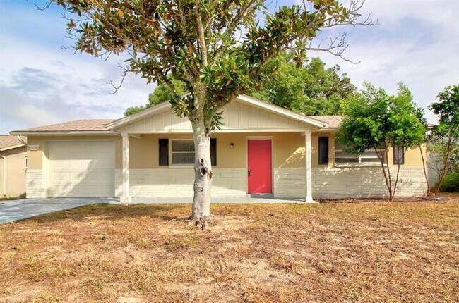 Building Photo - 6351 Baldwyn Ave