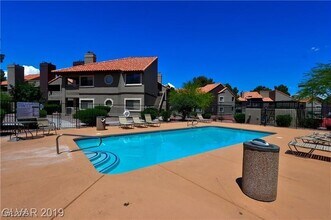 Building Photo - 5012 S Rainbow Blvd