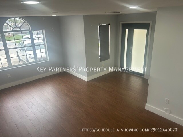 Foto del edificio - 16001 SW 140th Ct