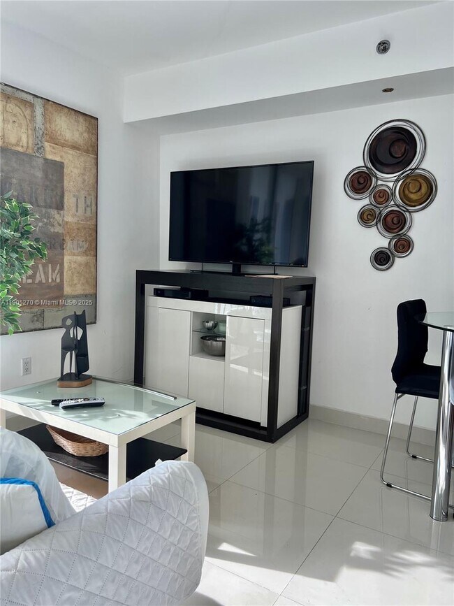 Foto del edificio - 50 Biscayne Blvd