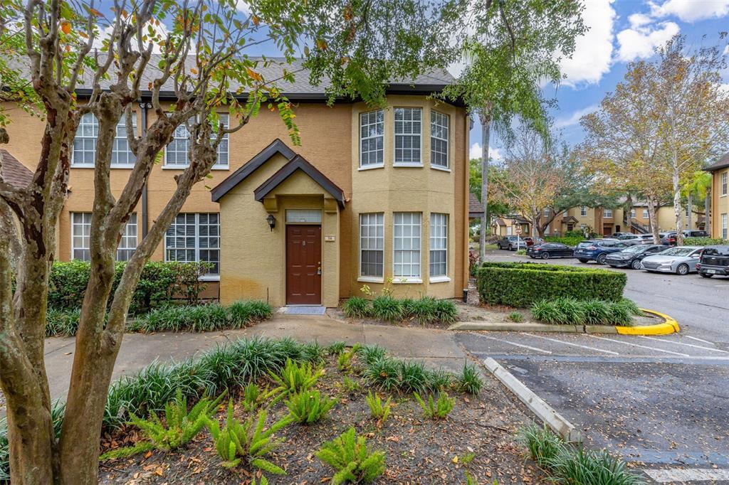 Foto principal - 6324 Raleigh St