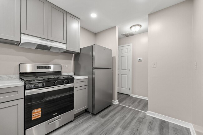 Building Photo - ??? MODERN 3BD & 1.5BATH HOUSE WALKING DISTANCE TO TEMPLE UNIVERSITY!!! ???