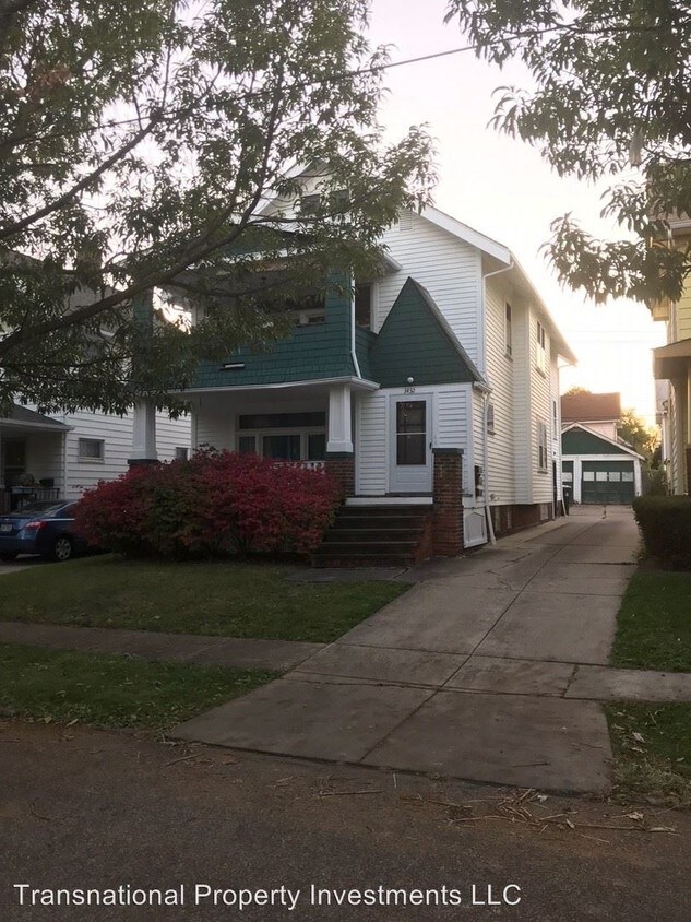 Primary Photo - 3432 W 94th St