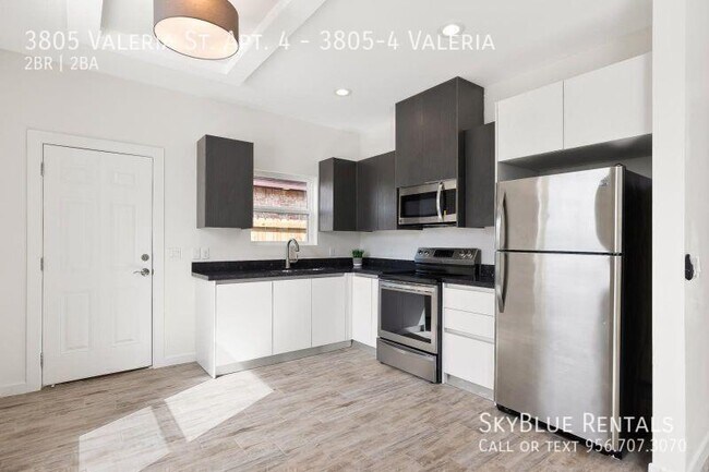 Foto del edificio - 3805 Valeria St