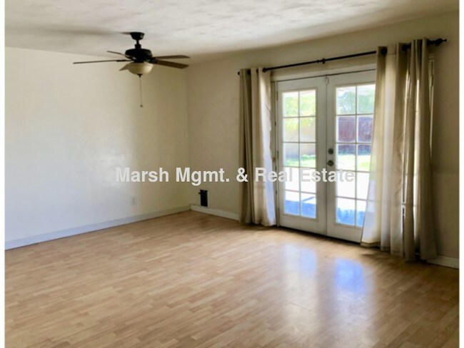 Foto del edificio - Cozy 3 bedroom home in Scottsdale with pri...