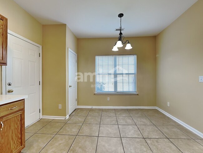 Building Photo - 4149 Shadetree Dr