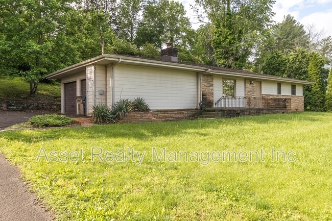 Building Photo - 7320 Westridge Dr